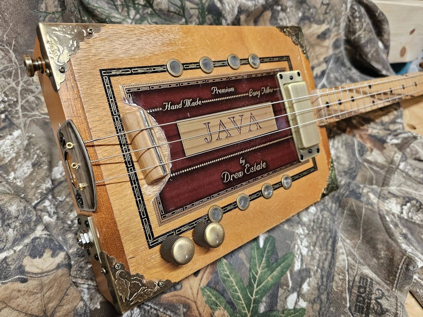 Java by Drew Estate 3-string cigar box guitar
